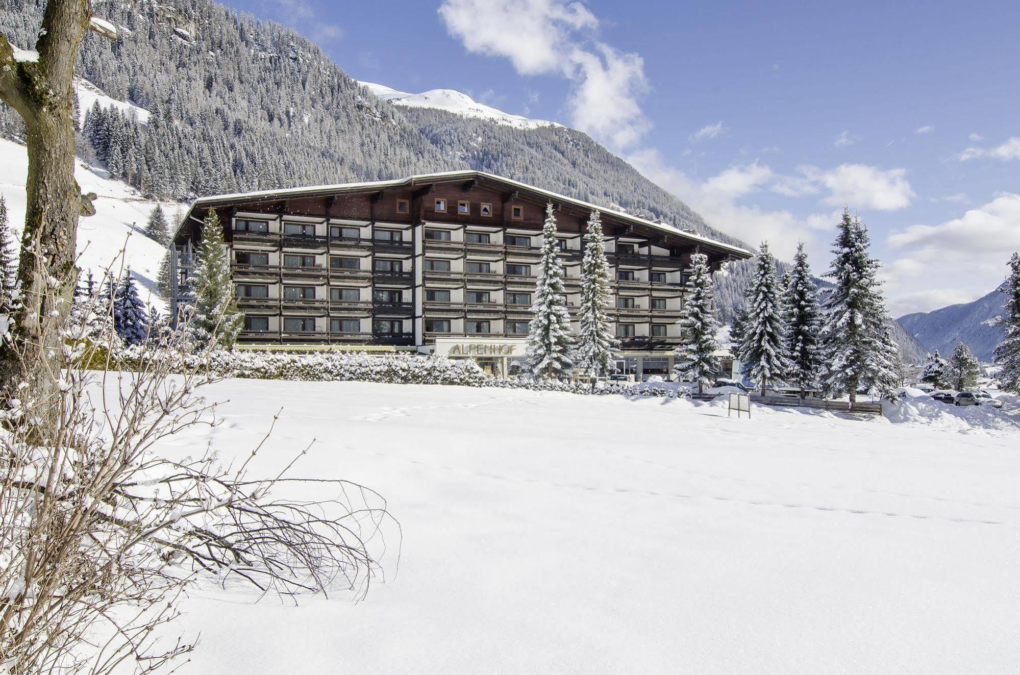 Hotel Alpenhof Sankt Jakob in Defereggen Dış mekan fotoğraf
