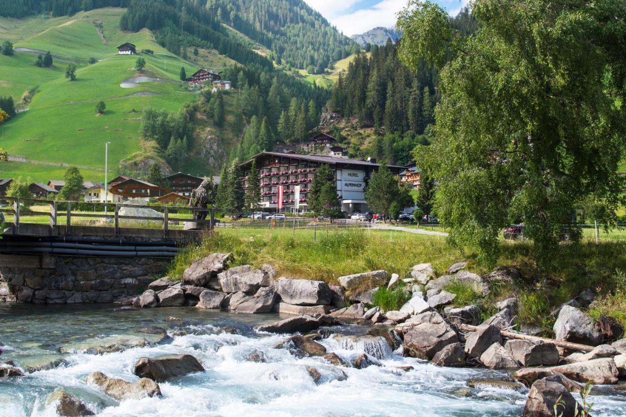 Hotel Alpenhof Sankt Jakob in Defereggen Dış mekan fotoğraf
