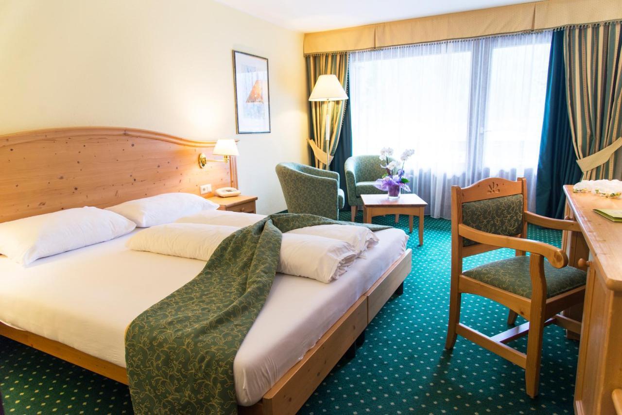 Hotel Alpenhof Sankt Jakob in Defereggen Dış mekan fotoğraf